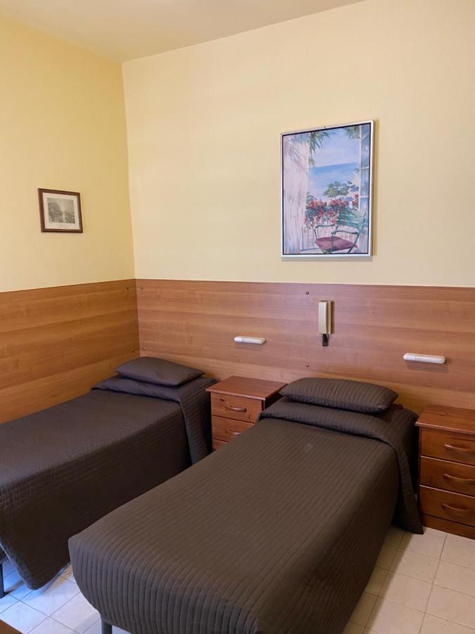 Hotel Nettuno 디아노마리나 외부 사진
